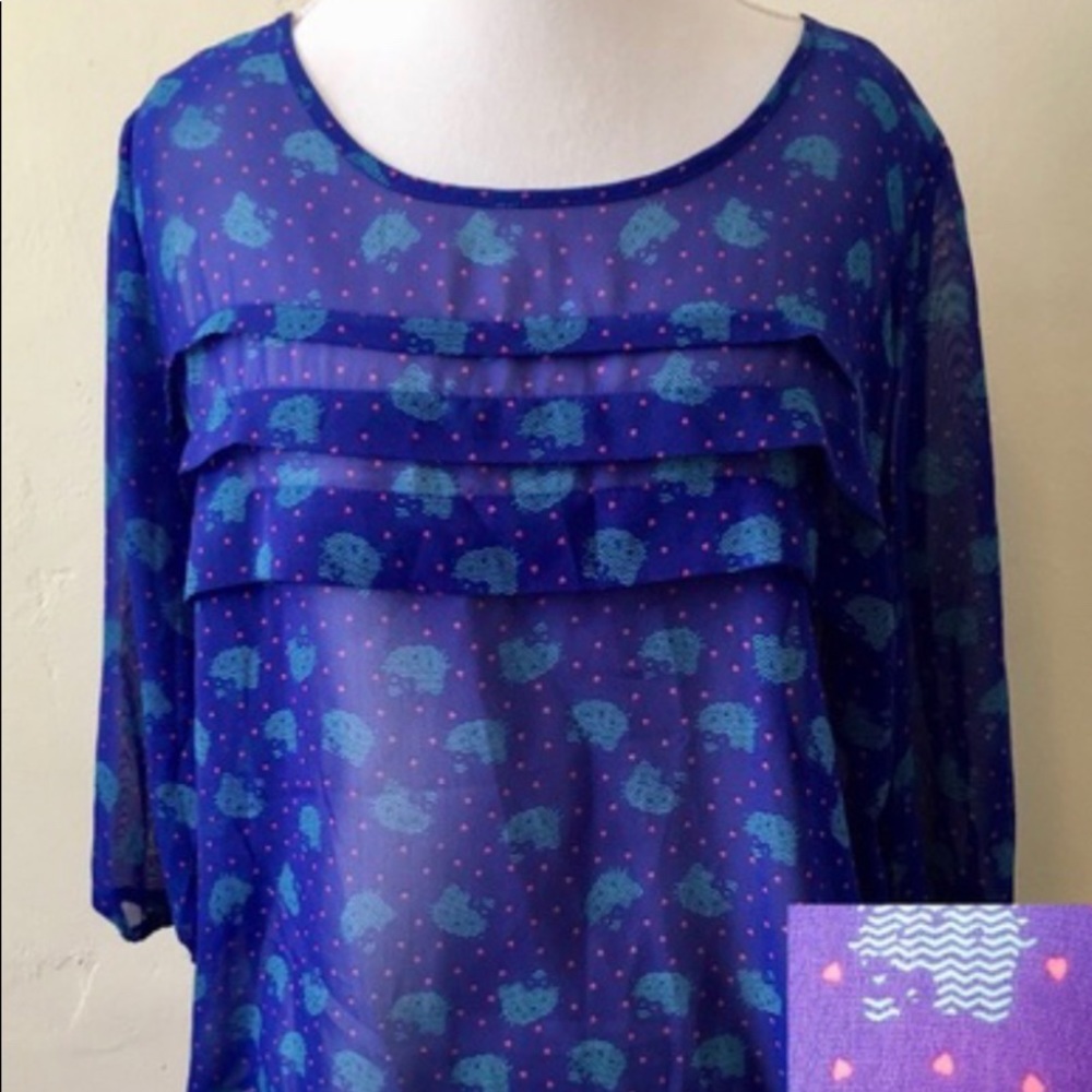 🔴 Women’s Hello Kitty Blouse